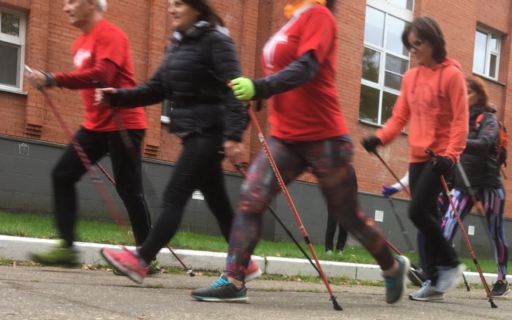 La didattica del Nordic Walking si basa sull'apprendimento progressivo con esercizi e attività mirate.